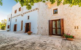 Masseria Lacatena